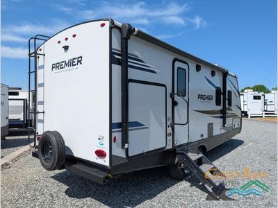 2022 Keystone Premier Ultra Lite - Photo 5
