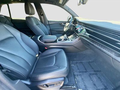 2023 Audi Q8 — photo 29 view