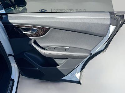 2023 Audi Q8 — photo 28 view