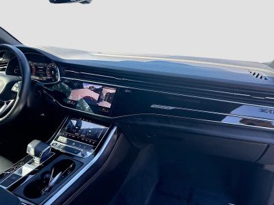2023 Audi Q8 — photo 30 view