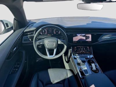 2023 Audi Q8 — photo 18 view