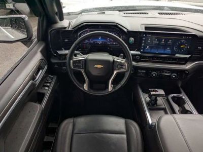 2025 Chevrolet Silverado 1500 — photo 15 view