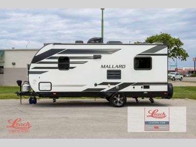 2021 Mallard 180BH - Photo 6