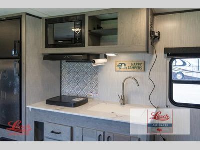 2021 Mallard 180BH - Photo 15