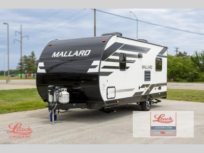 2021 Mallard 180BH - Photo 5
