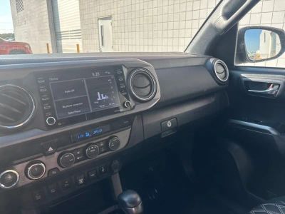 2021 Toyota Tacoma - Photo 16