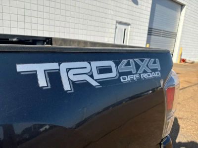 2021 Toyota Tacoma - Photo 32