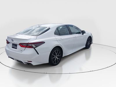 2024 Toyota Camry — photo 7 view