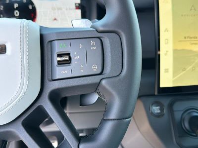 2026 Land Rover Defender 110 — photo 37 view