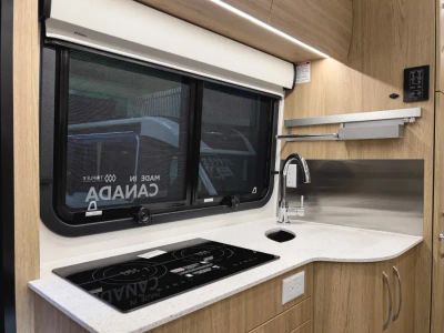 2026 Leisure Travel Vans UNITY — photo 10 view