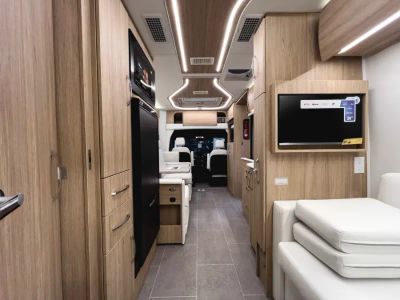 2026 Leisure Travel Vans UNITY — rear three-quarter view