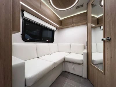 2026 Leisure Travel Vans UNITY — photo 15 view