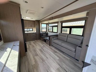 2026 KZ Durango Half-Ton - Photo 10