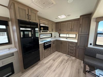 2026 KZ Durango Half-Ton - Photo 11