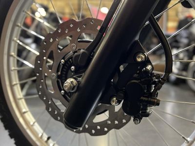 2026 Yamaha WR125R - Photo 14