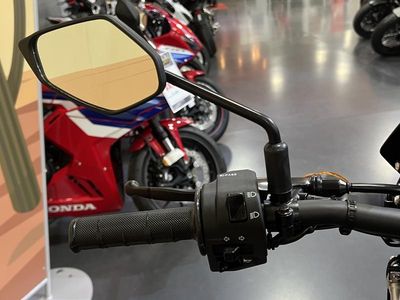 2026 Yamaha WR125R - Photo 7