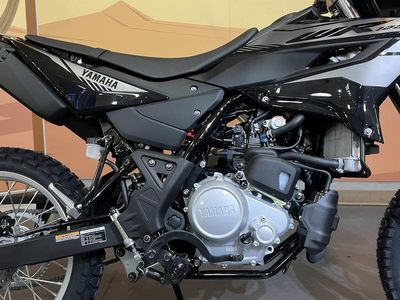 2026 Yamaha WR125R - Photo 11