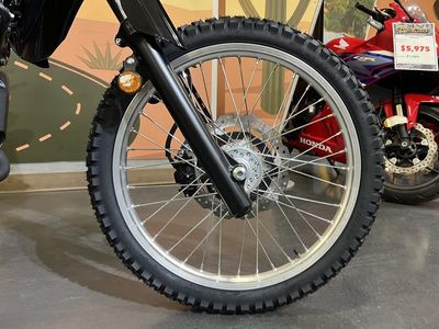 2026 Yamaha WR125R - Photo 10