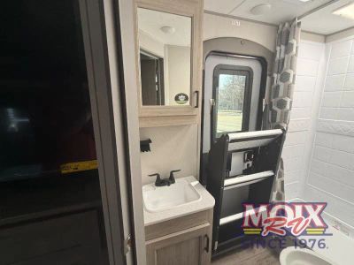 2026 Coachmen RV Catalina Legacy Edition - Photo 25