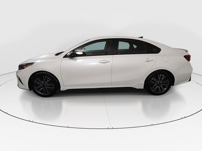 2023 Kia Forte - Photo 4