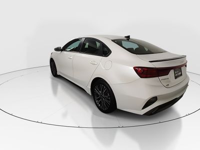 2023 Kia Forte - Photo 5