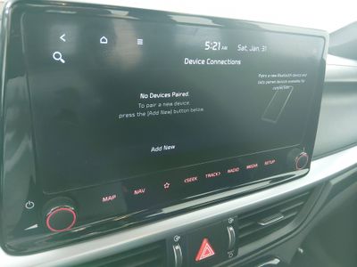 2023 Kia Forte - Photo 18