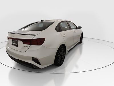 2023 Kia Forte - Photo 7