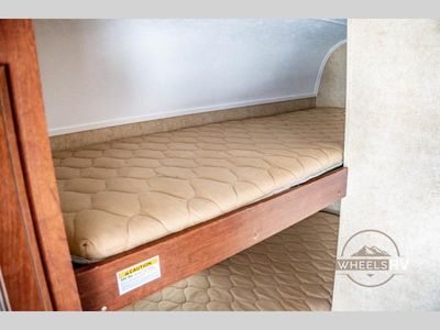 2014 EverGreen RV Ascend - Photo 10