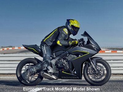 2026 Honda CBR650R E-Clutch - Photo 5