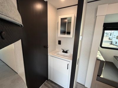 2026 Jayco Jay Flight SLX - Photo 28