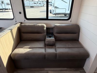 2026 Jayco Jay Flight SLX - Photo 13