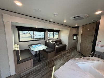 2026 Jayco Jay Flight SLX - Photo 9
