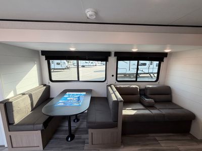 2026 Jayco Jay Flight SLX - Photo 11