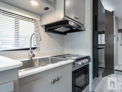 2026 Coachmen Freelander - Photo 12