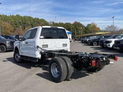 2026 Ford Chassis Cab - Photo 5