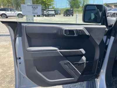 2026 Ford Bronco — photo 15 view