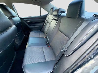 2015 Toyota Corolla — photo 19 view