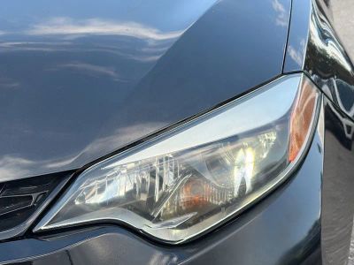 2015 Toyota Corolla — photo 9 view