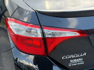 2015 Toyota Corolla — photo 10 view