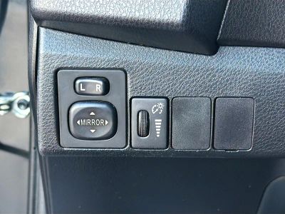 2015 Toyota Corolla — photo 28 view