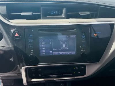 2018 Toyota Corolla — photo 12 view