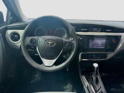 2018 Toyota Corolla — photo 20 view