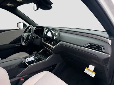 2026 Lexus TX — photo 15 view