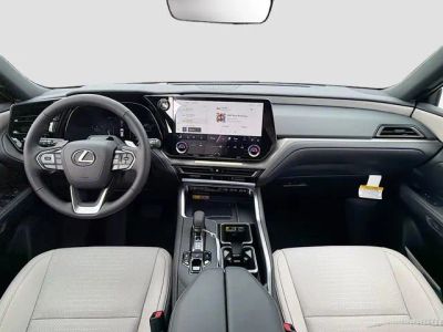 2026 Lexus TX — photo 17 view