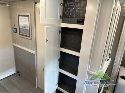 2023 Fleetwood RV Frontier GTX - Photo 14