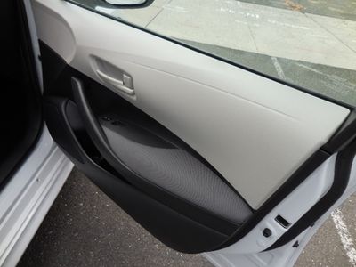 2023 Toyota Corolla - Photo 13