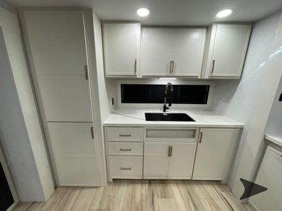 2026 Brinkley Model I - Photo 22