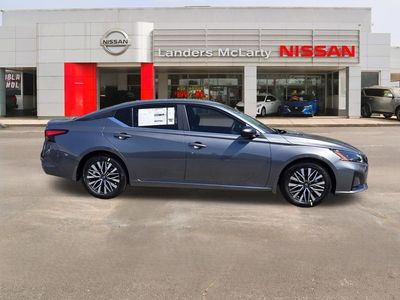2026 Nissan Altima - Photo 2