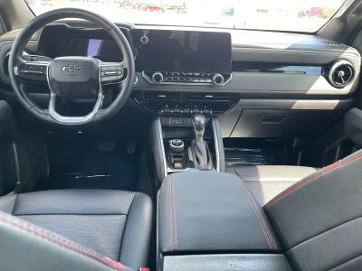 2024 Chevrolet Colorado — photo 12 view