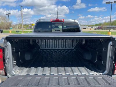 2024 Chevrolet Colorado — photo 17 view